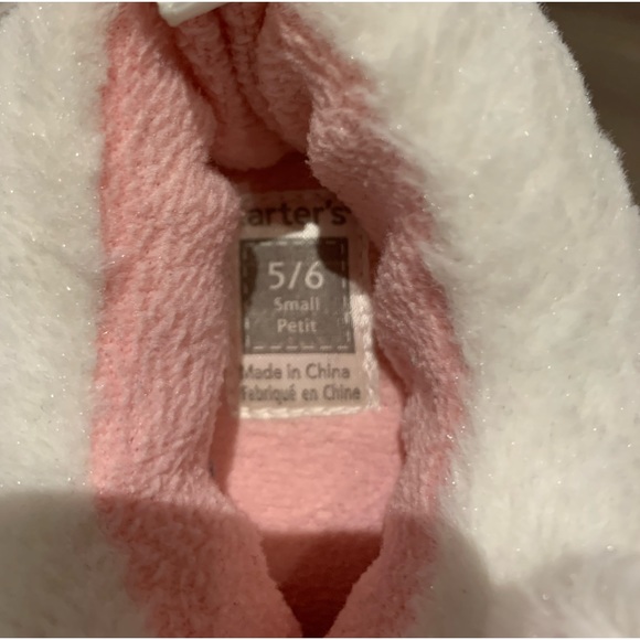 Carters unicorn slippers. Toddler girl. Size 5-6. EUC - Picture 2 of 3